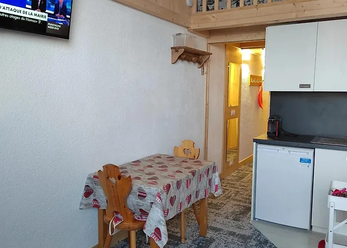 Chaleureux A Aime 25 M² En Montagne *