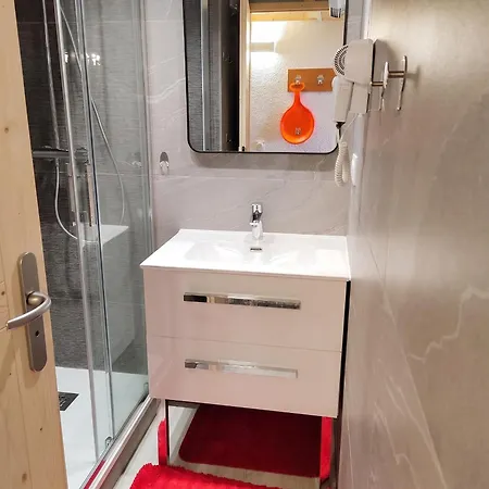 Chaleureux A Aime 25 M² En Montagne * Ла-Плань