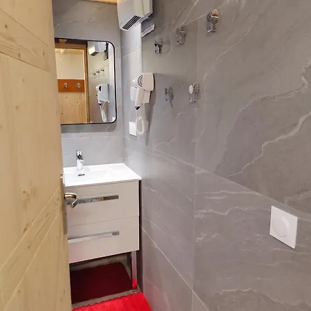 Апартаменты Chaleureux A Aime 25 M² En Montagne *